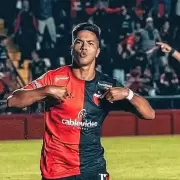 Una figura de Col�n de Santa Fe present� a su novio en medio de una entrevista: "Es un amor irracional"