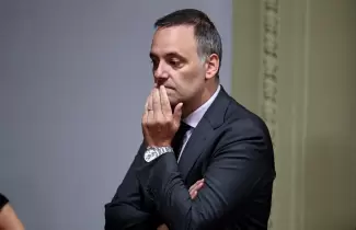 adorni