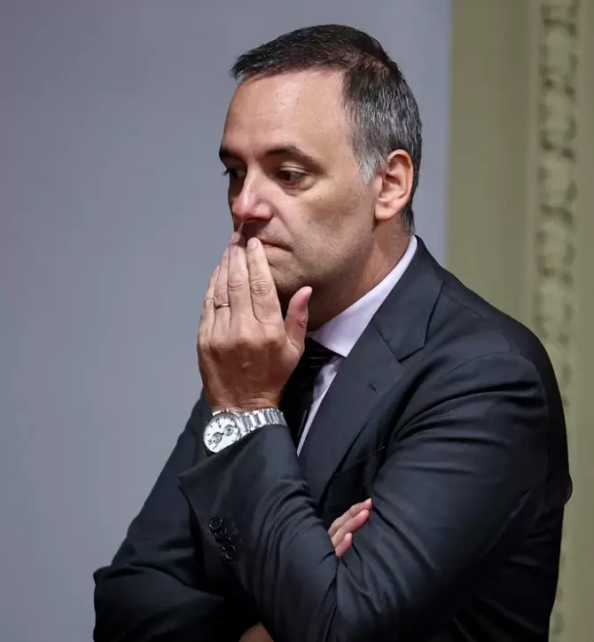 manuel adorni