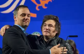 Milei y Adorni