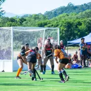 San Pedro inauguró su primera cancha sintética municipal y lanzó la Liga de Hockey