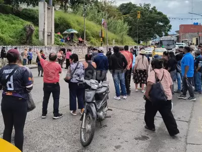 hombre calle iguazu