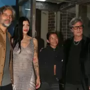 Las fotos de los famosos en el estreno de "Risa", la pel�cula en la que Cazzu debuta como actriz