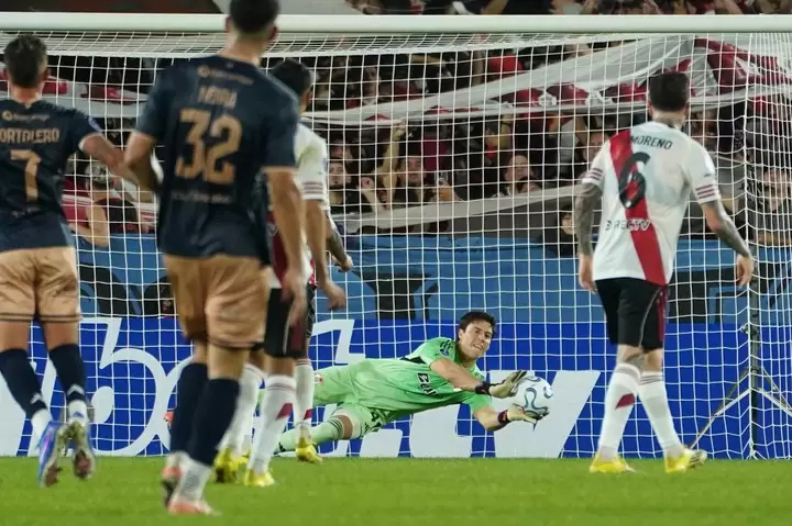 River necesit� de otro gol de Driussi para ganarle a Carabobo por la Sudamericana y llegar en alza al Supercl�sico