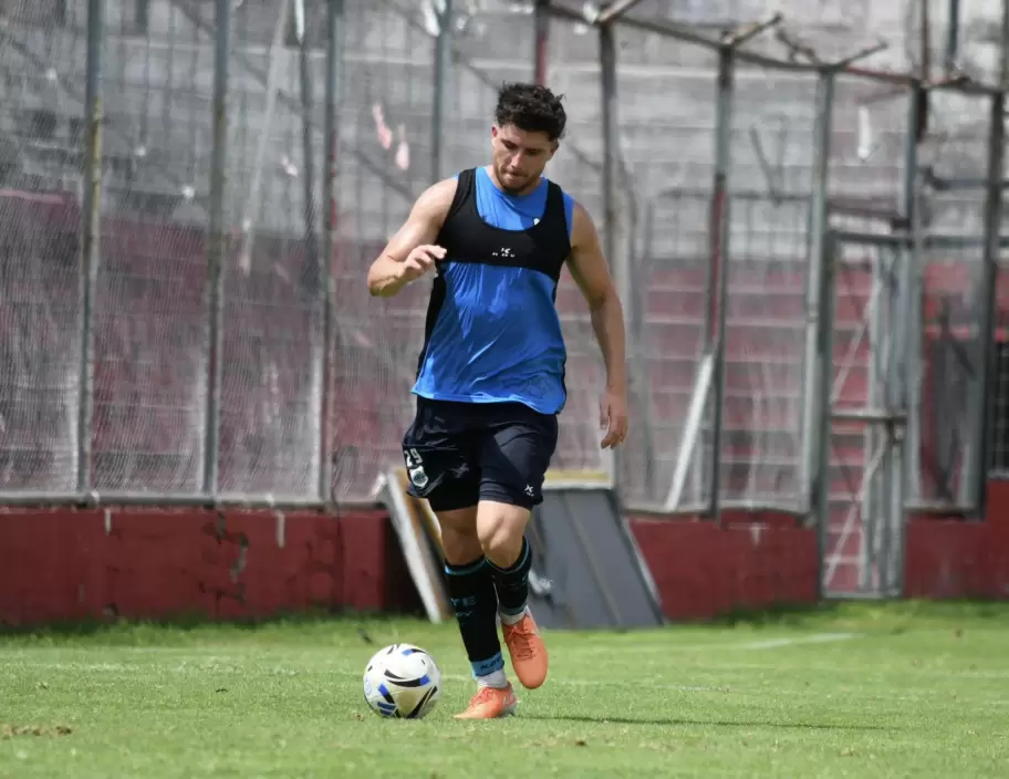 Gonzalo Villarreal, futbolista de Gimnasia de Jujuy