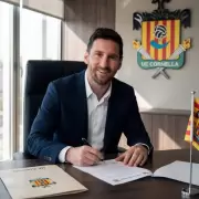 Lionel Messi compr� un club de f�tbol de Barcelona y ser� due�o del UE Cornell�