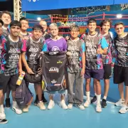 Qu� son los Phygital Games: el deporte que mezcla PlayStation y f�tbol real llega a Jujuy