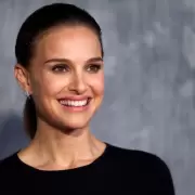 Natalie Portman confirm� que est� embarazada de su tercer hijo a los 44 a�os