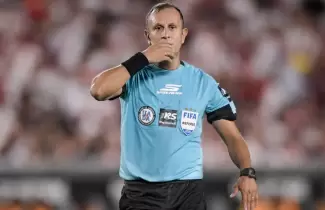 La explicaci�n de Herrera tras el penal que reclam� todo River en el Supercl�sico