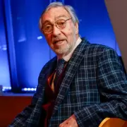 Tristeza en el espectáculo: de qué murió Luis Brandoni tras diez días de internación