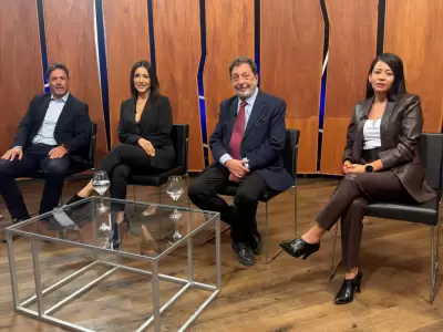detr�s de las noticias 20 de abril invitados