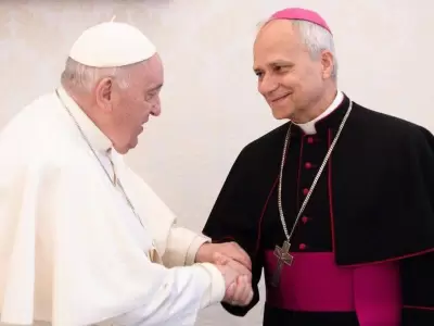 A un a�o de la muerte del papa Francisco, Le�n XIV llam� a seguir su legado