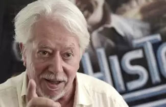 Luis Puenzo