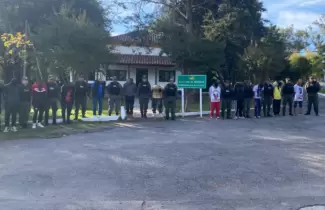 gendarmer�a nacional trata colectivo