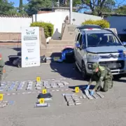 Detuvieron un auto proveniente de Jujuy con 39 kilos de cocaína