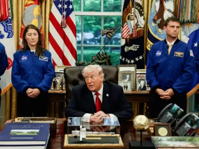 trump astronautas