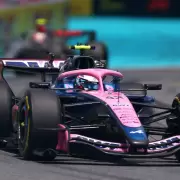 Franco Colapinto alcanz� el s�ptimo puesto en el GP de Miami tras una sanci�n a Leclerc