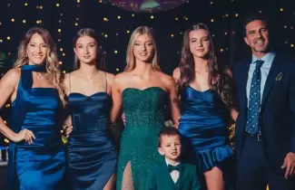 Mica Viciconte festej� sus 37 a�os: la rom�ntica declaraci�n de Fabi�n Cubero y los saludos de sus hijas