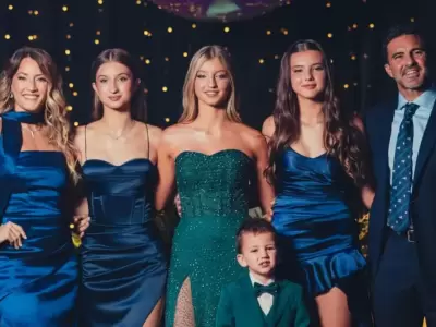 Mica Viciconte festej� sus 37 a�os: la rom�ntica declaraci�n de Fabi�n Cubero y los saludos de sus hijas
