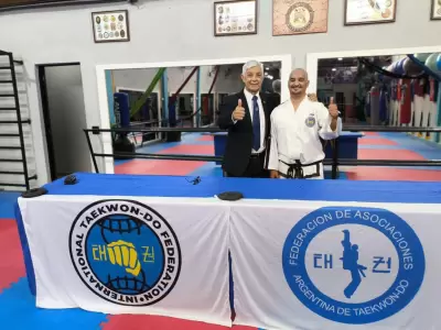 Orgullo juje�o: Daniel Canle alcanz� el s�ptimo Dan y se convirti� en Maestro de Taekwondo ITF