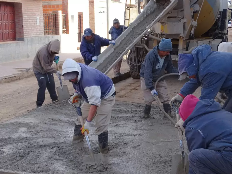 Continúan a paso firme las pavimentaciones en la ciudad de la quiaca