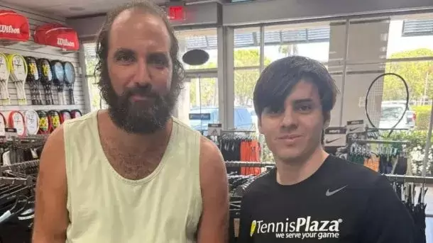 Gonzalo "Pipita" Higua�n y un look completamente cambiado