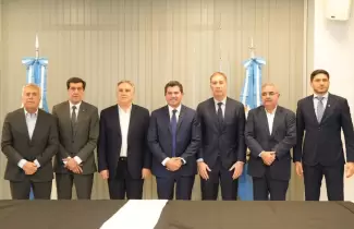Sadir en la mesa federal minera