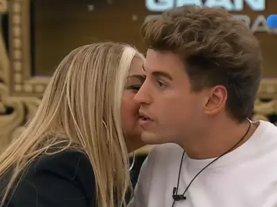 La Bomba Tucumana descontrol� la casa con una propuesta hot a Manu: �Te autorizo a que me comas la boca�