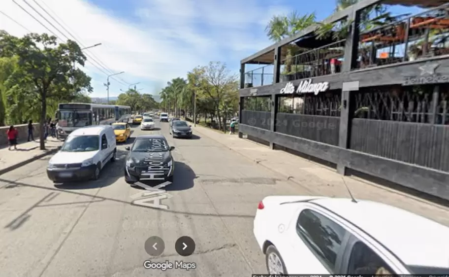 Parada de colectivos de Hipólito Yrigoyen