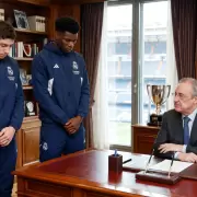 Real Madrid sancion� a Valverde y a Tchuameni con 500 mil euros de multa