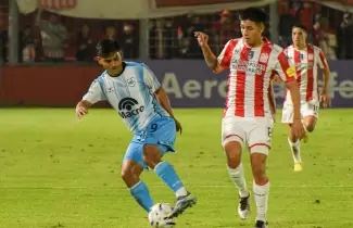 Gimnasia de Jujuy Cay� en Tucum�n