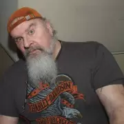 Falleció otro famoso actor de "La venganza de los nerds": el adiós a Donald Gibb