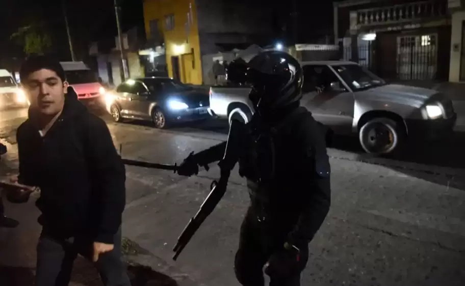 periodista de La Gaceta agredido por Infantería en Tucumán