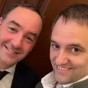 Imputaron al hermano de Manuel Adorni por presunto enriquecimiento ilícito y lavado de dinero