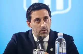 Diego Milito en llamas tras la eliminaci�n de Racing