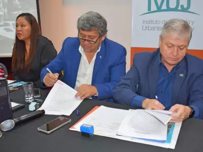 ivuj licitacion