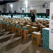 Secuestraron más de 122 mil paquetes de cigarrillos y 420 kilos de hojas de coca en encomiendas