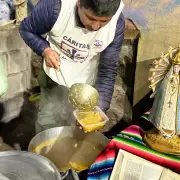C�ritas advirti� un fuerte aumento de la demanda alimentaria en Jujuy: "Pasamos de asistir a 10 familias a ayudar a 50 por d�a"