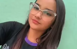 Mar�a Catarina Souza Carvalho adolescente brasil