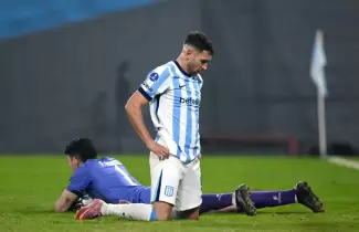 Racing eliminado