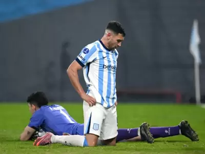 Racing eliminado