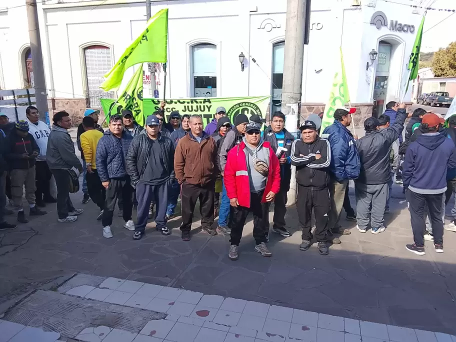 La paralización de la obra pública nacional genera preocupación en el sector de la construcción