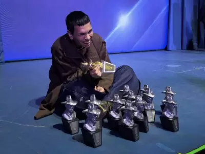 Milo J arras� en los Premios Gardel 2026: te mostramos todos los ganadores y los looks m�s impactantes