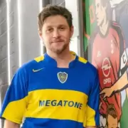 Niall Horan vistió una camiseta retro de Boca Juniors y recordó el paso de One Direction por Argentina