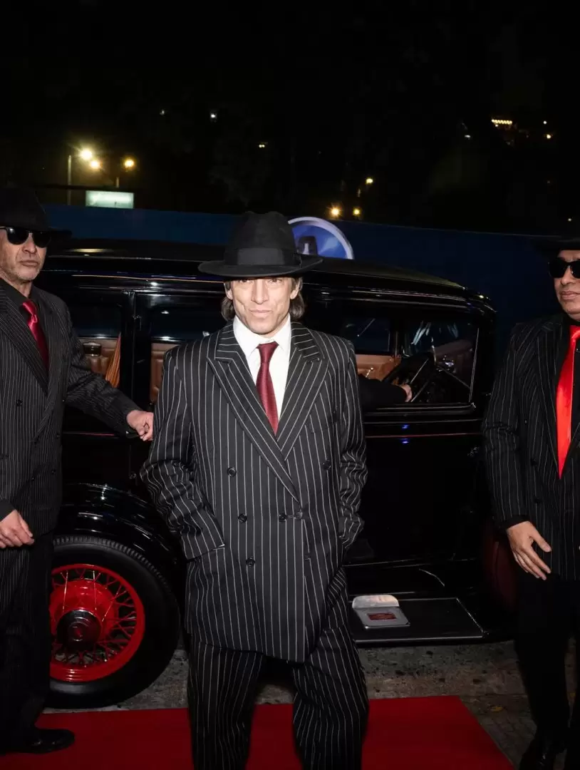 looks gardel