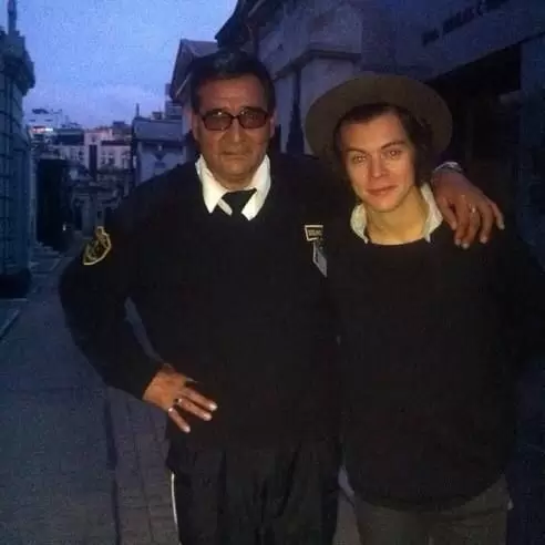 harry styles argentina cementerio de recoleta