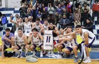 Triunfo de El Carmen B�squet