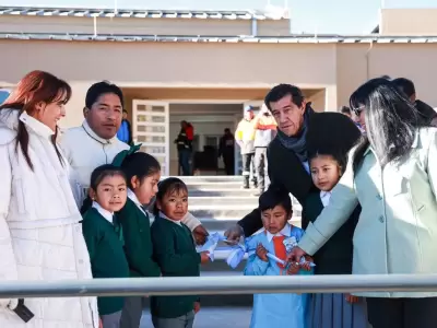 Sadir inaugur� la Escuela Primaria N� 211 "Gendarmer�a Nacional" en Olaroz Chico