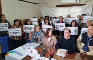 conferencia de prensa de Apuap