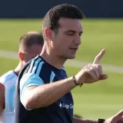 Scaloni ajusta detalles y perfila el equipo para el amistoso ante Honduras
